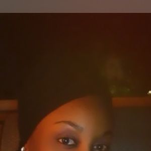 Meet your Posher, Taina